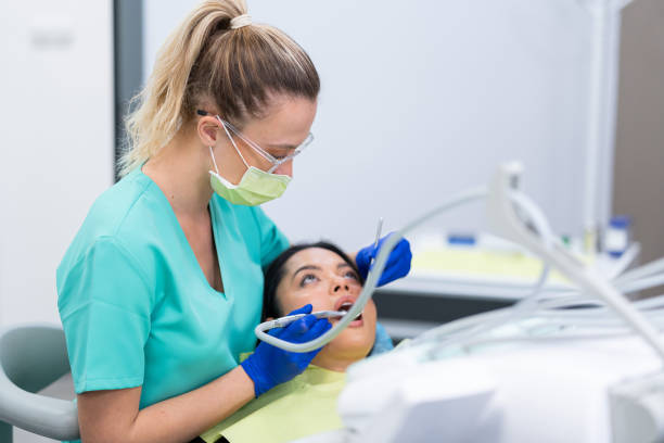 Best Emergency Tooth Extraction in Grand Saline, TX